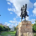 Tirana 地拉那